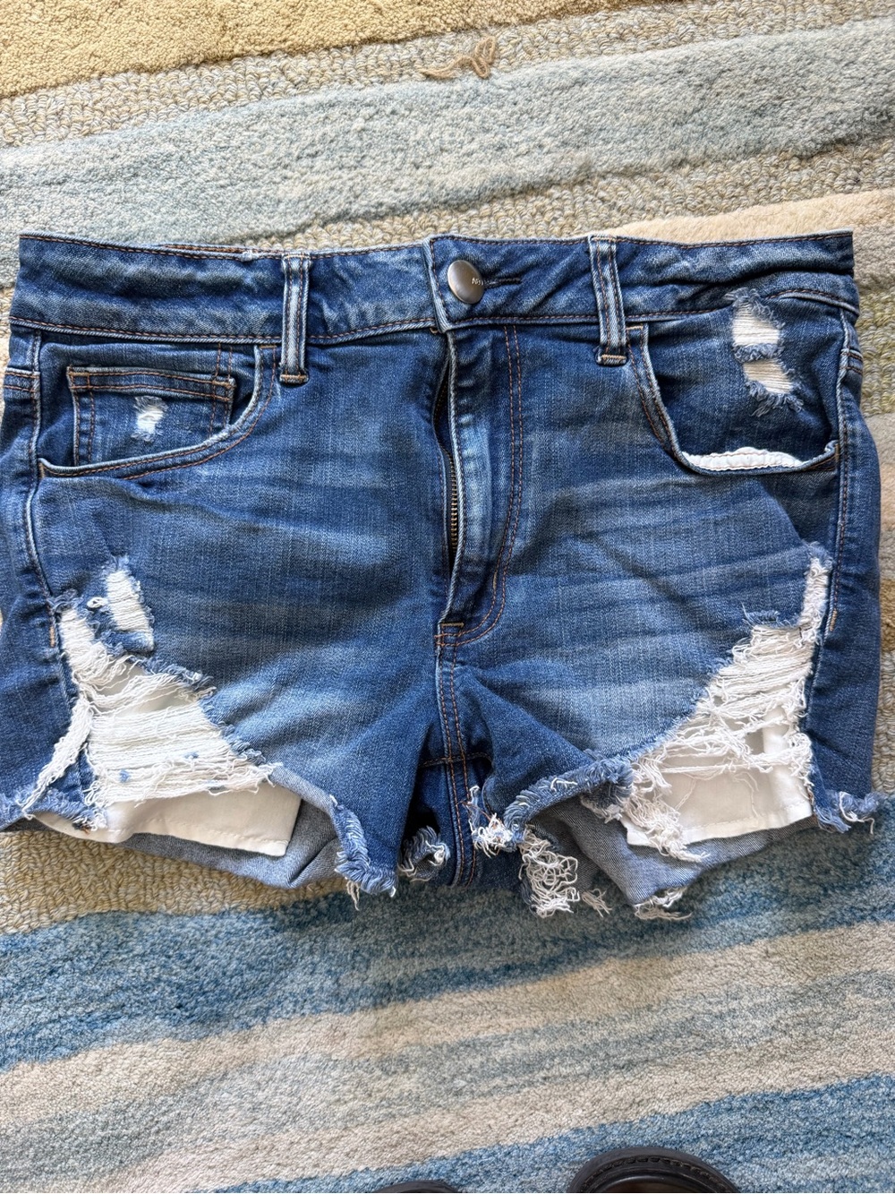 American Eagle Outfitters Women’s Ripped Dark Blue Denim Cutoff Shorts